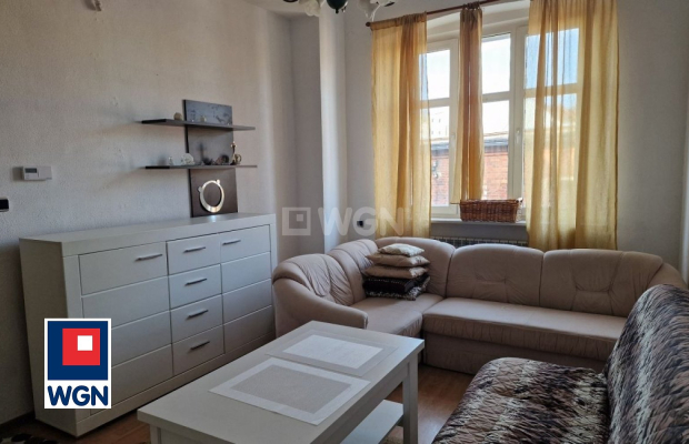 Szprotawa, mieszkanie 3 pokoje, 62 m2, sprzedam, cena 300 000 zł.  
Nowa cena!  
  
 Oferta wyłącznie w WGN Nieruchomości.  
  