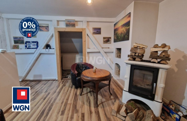 Szprotawa, apartament z ogrodem, 4 pokoje, 75 m2, sprzedam, cena 389 000 zł.  
  
Oferta wyłącznie w WGN Nieruchomości.  
  
 S