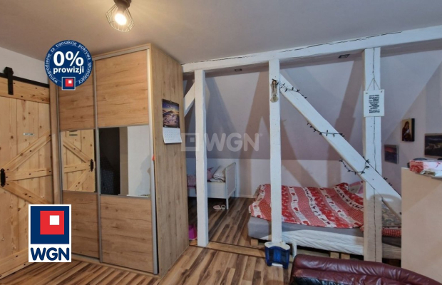 Szprotawa, apartament z ogrodem, 4 pokoje, 75 m2, sprzedam, cena 389 000 zł.  
  
Oferta wyłącznie w WGN Nieruchomości.  
  
 S