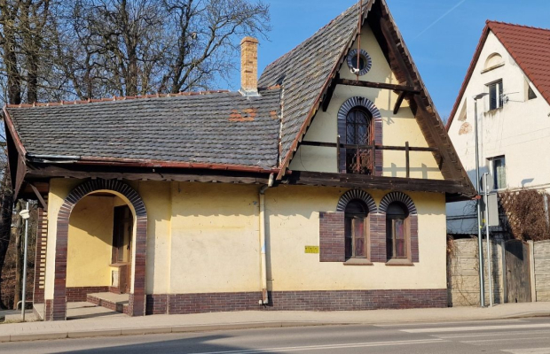 Szprotawa, obiekt usługowy 4 pokoje, 73 m2, wynajmę, cena 3 900 zł.  
Nowa cena! 
  
 Oferta wyłącznie w WGN Nieruchomości.  
 