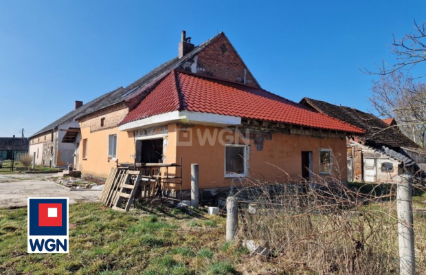 Borowina, dom 7 pokoi, 160 m2, sprzedam, cena 649 000 zł.  
  
 Oferta wyłącznie w WGN Nieruchomości.  
  
 Sprzedam dom wolnos