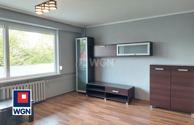 Żagań, mieszkanie 2 pokoje, 47,60 m2, sprzedam, cena 249900 zł.  
  
Na sprzedaż jasne i przestronne mieszkanie, usytuowane w b