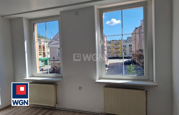 Szprotawa, mieszkanie 2 pokoje, 61 m2, sprzedam, cena 329 000 zł.  
 
Oferta wyłącznie w WGN Nieruchomości. 
  
Na sprzedaż prz