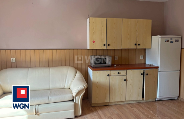 Borowina, gmina Szprotawa, mieszkanie 2 pokoje, 49,10 m2, sprzedam, cena 99 000 zł. 
 
Oferuję na sprzedaż mieszkanie z przezna