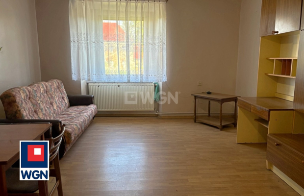Borowina, gmina Szprotawa, mieszkanie 2 pokoje, 49,10 m2, sprzedam, cena 99 000 zł. 
 
Oferuję na sprzedaż mieszkanie z przezna