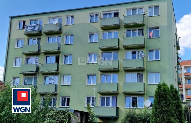 Szprotawa, mieszkanie 2 pokoje, 37 m2, sprzedam, cena 219 000 zł.  
 
  
 Oferta wyłącznie w WGN Nieruchomości.  
  
 Sprzedam 
