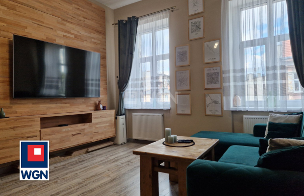 Żagań, mieszkanie 3 pokoje, 83,30 m2, cena 420 000 zł, sprzedam.  
  
Na sprzedaż oferuję Państwu przestronne, atrakcyjne miesz
