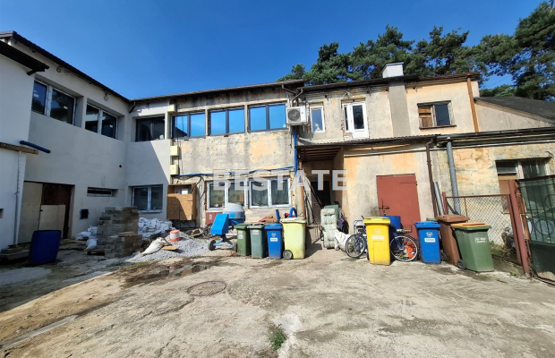 Budynek pod działaność biurowo-usługową