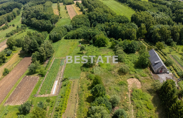 Dom w Sufczynie, 37 ar działki