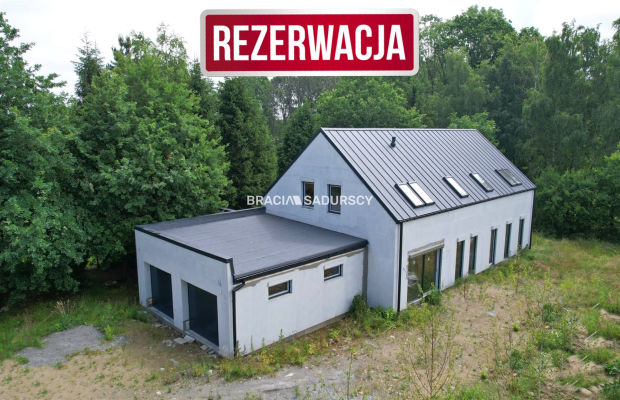 Dom jednorodzinny z basenem