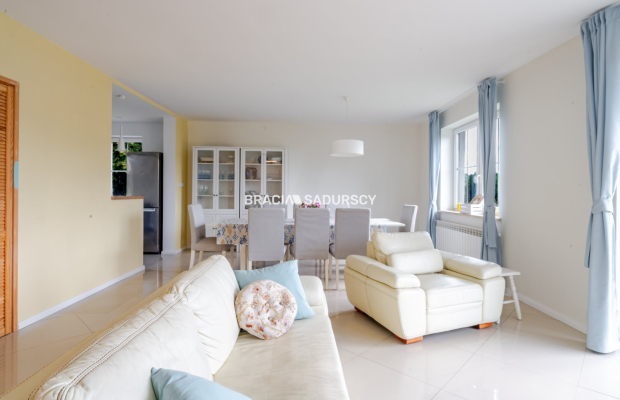 Piękny dom okolice Wieliczki na 30 arowej działce