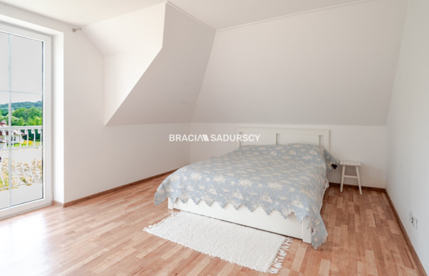 Piękny dom okolice Wieliczki na 30 arowej działce