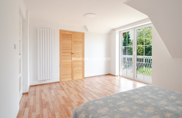 Piękny dom okolice Wieliczki na 30 arowej działce