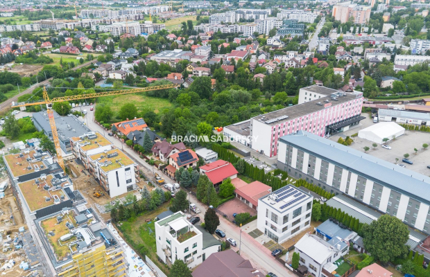 Obiekt usługowy w dobrej lokalizacji