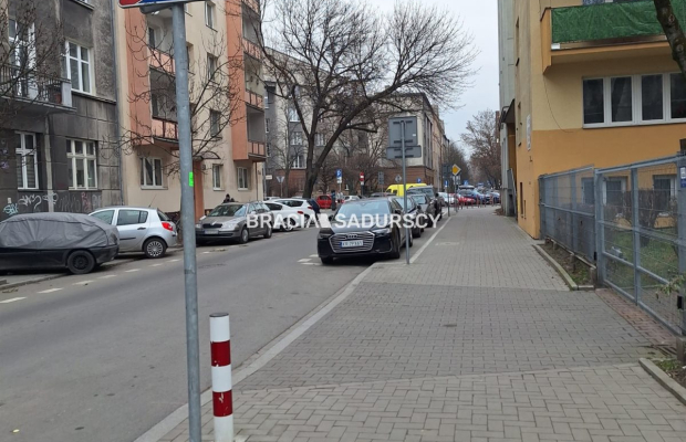 KROWODRZA - REJON ULICY LUBELSKIEJ I NOWEGO KLEPARZA.    
 
Oferujemy do sprzedaży atrakcyjny lokal o przeznaczeniu handlowo-us