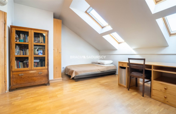 LOKAL BIUROWY W ATRAKCYJNEJ LOKALIZACJI I CENIE