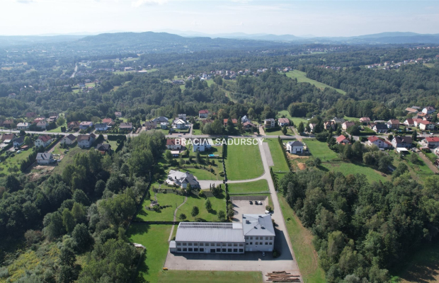 Budynek produkcyjno-usługowo-biurowy