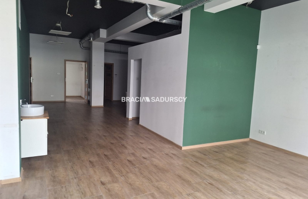Grzegórzki – ul. Dąbska | Lokal 109 m² na wynajem