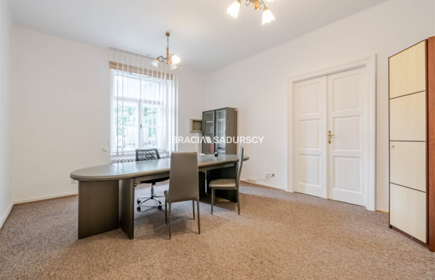 lokal biurowy - Stare Miasto - 77m2, MPEC