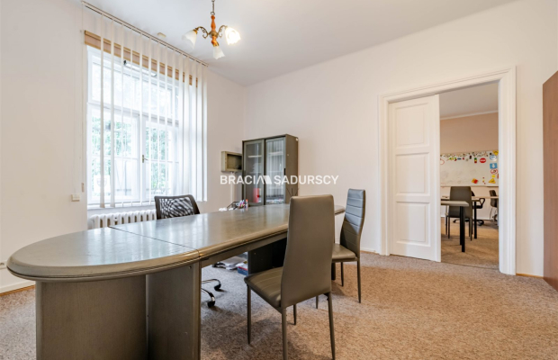 lokal biurowy - Stare Miasto - 77m2, MPEC