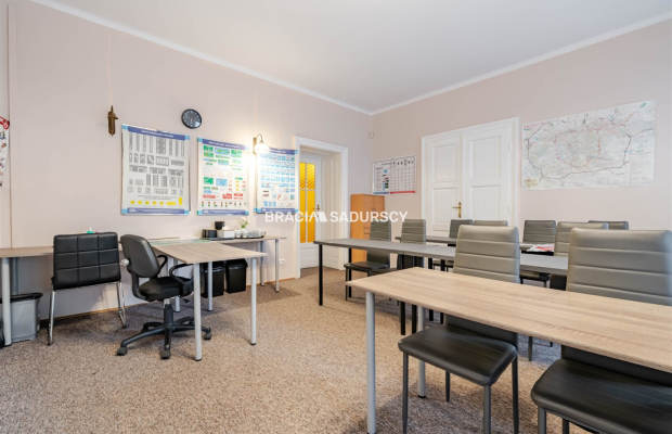 lokal biurowy - Stare Miasto - 77m2, MPEC