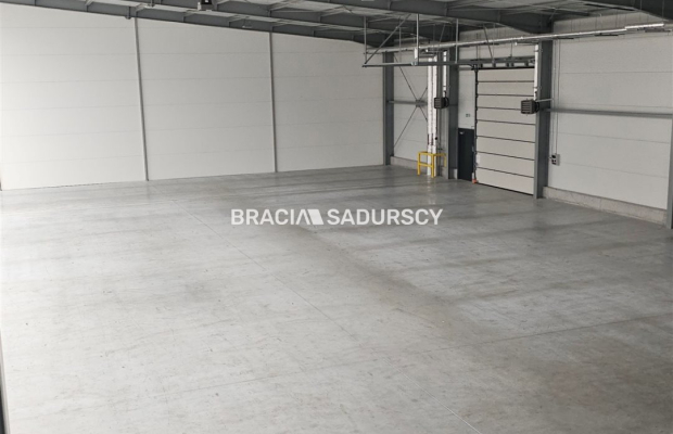 Centrum logistyczne 2500 m2  Niepołomice 
