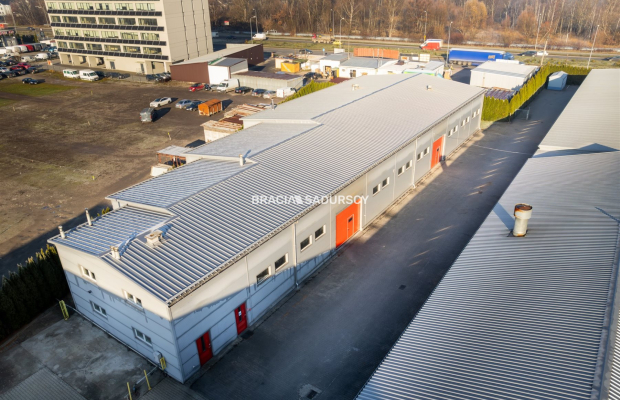 Hala 1000 m2 - Rybitwy Kraków