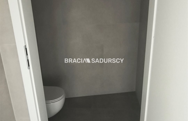 Nowy lokal, Lipska, 40m2 + 2 miejsca postojowe
