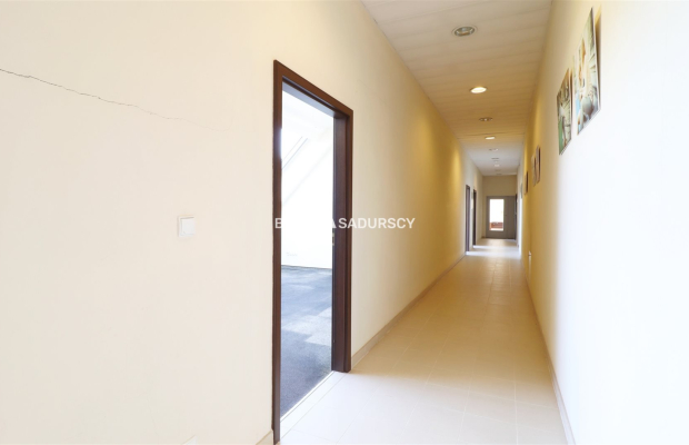 Kokotów, do wynajęcia lokal biurowo-ekspozycyjno-magazynowy - 326 m²  

 Oferujemy do wynajęcia przestronny lokal o powierzchni