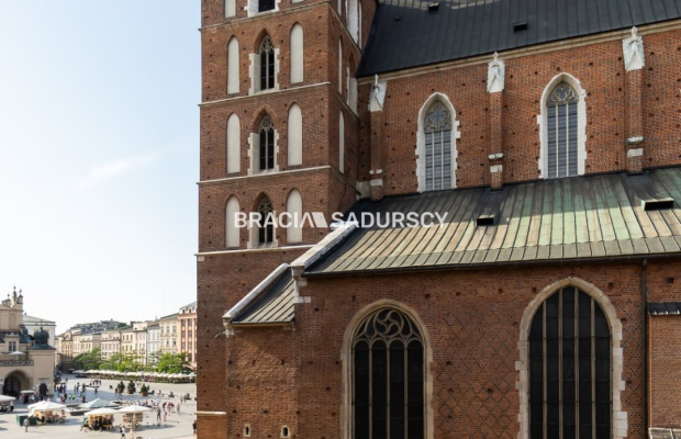 Kościół Mariacki / Rynek Główny / 30,54 m2