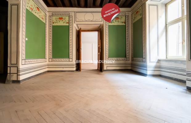 Rynek Główny / 110 m2 / 2 mieszkania / kancelaria 