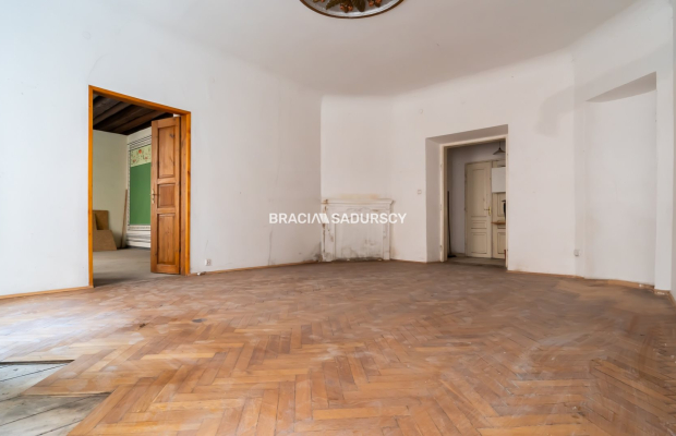 Rynek Główny / 110 m2 / 2 mieszkania / kancelaria 