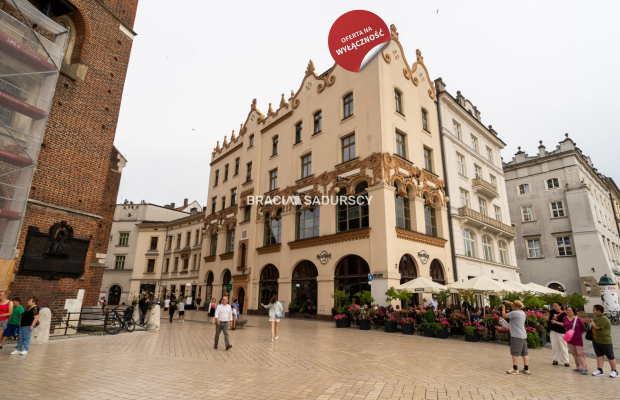 Rynek Główny / 4 - mieszkania / Kościół Mariacki