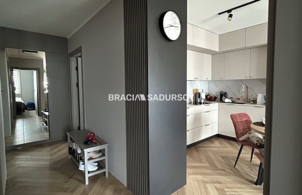 Os. Piastów, 3 pokoje z przestronnym balkonem