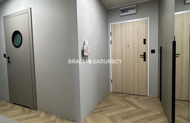 Os. Piastów, 3 pokoje z przestronnym balkonem