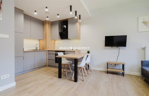 M-2 POK.|33M|RAKOWICKA|INWESTYCJA |BALKON |ZIELONO
