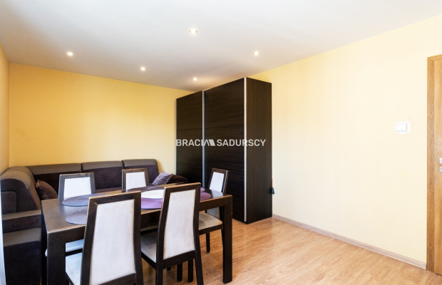 M-3 pok + kuchnia |54 M|piwnica|balkon| Kurdwanów