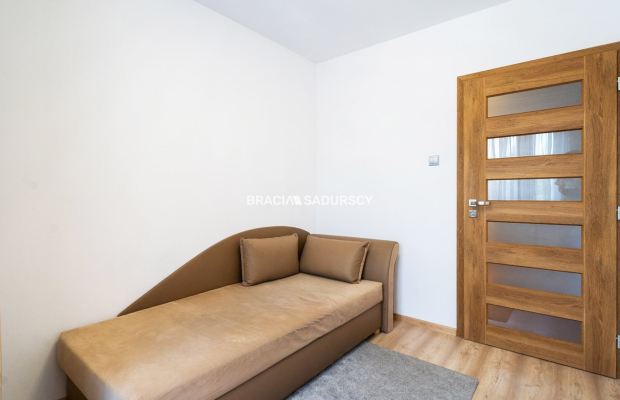 M-3 pok + kuchnia |54 M|piwnica|balkon| Kurdwanów