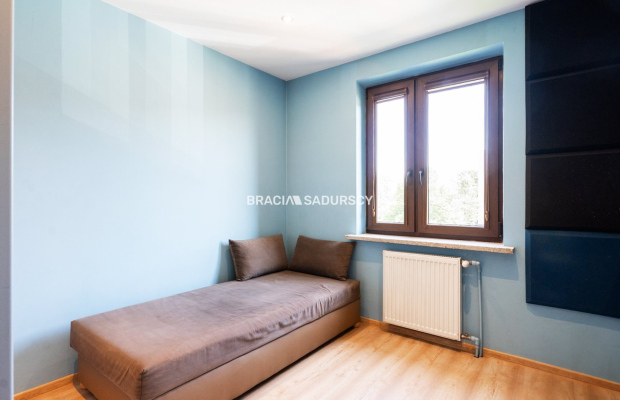 M-3 pok + kuchnia |54 M|piwnica|balkon| Kurdwanów