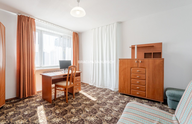 Duże 4 pokojowe mieszkanie centrum miasta