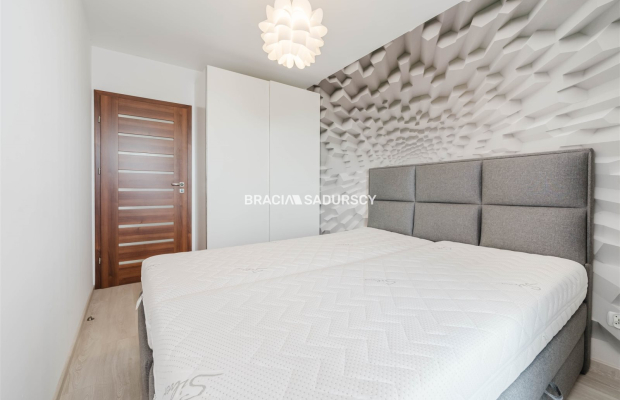 Mieszkanie 2 pok. 38 m² – Kordiana, komunikacja