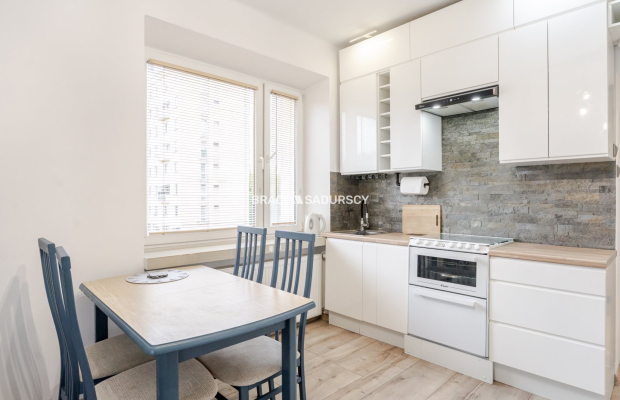 os. Urocze - 2 pok., słoneczne, stara Nowa Huta