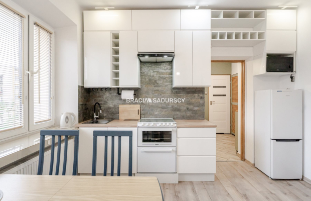 os. Urocze - 2 pok., słoneczne, stara Nowa Huta