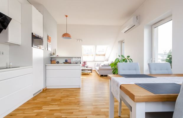  MIESZKANIE 2 POKOJE BALKON GARAŻ BRONOWICE 