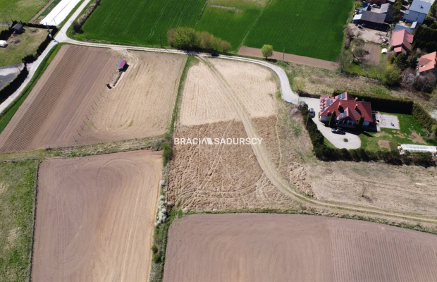 Piękna i duża działka w Książniczkach - budowlana!
