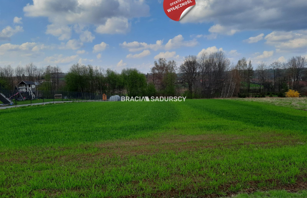 na sprzedaż działkę o powierzchni 2900 m2