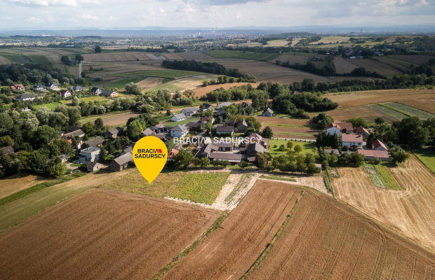 Zdzięsławice, gmina Michałowice. Działka 15 arów