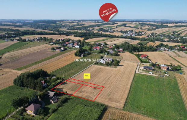 Na sprzedaż działka budowlana 14 a - Lesieniec / Sieciechowice, gmina Iwanowice  

 Do sprzedania działka budowlana o powierzch