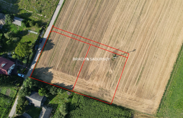 Na sprzedaż działka budowlana 14 a - Lesieniec / Sieciechowice, gmina Iwanowice  

 Do sprzedania działka budowlana o powierzch