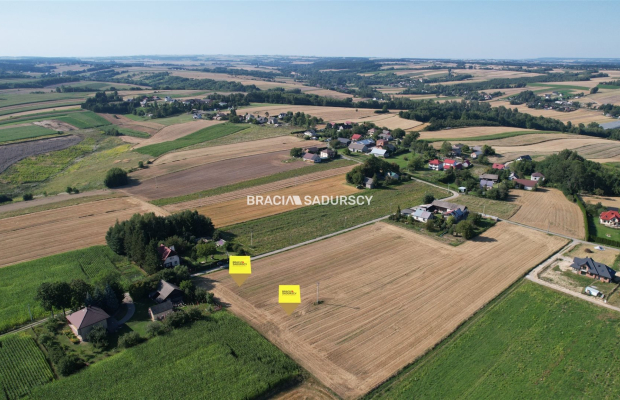 Na sprzedaż działka budowlana 14 a - Lesieniec / Sieciechowice, gmina Iwanowice  

 Do sprzedania działka budowlana o powierzch